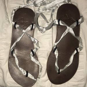 Brown Ssekos sandals with silver strap